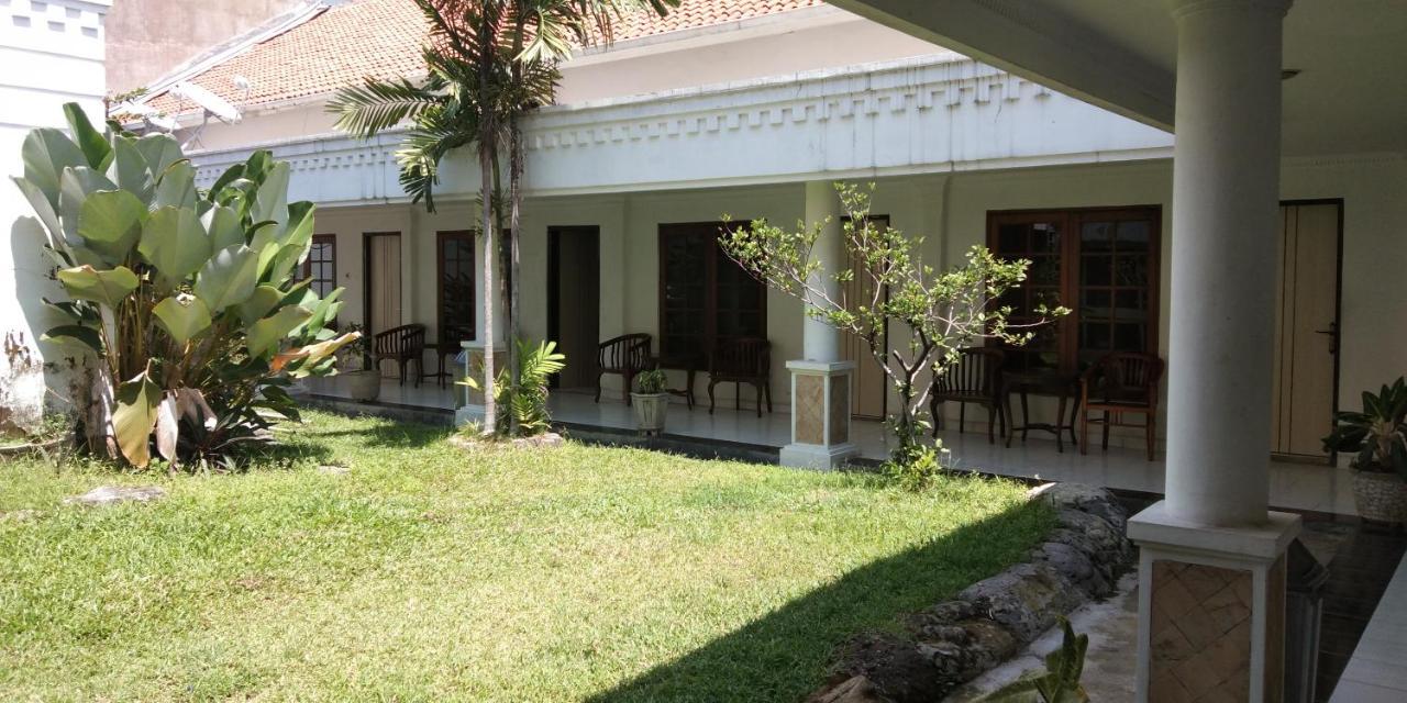 Hotel Sanashtri By Shm Bonorejo Exterior foto